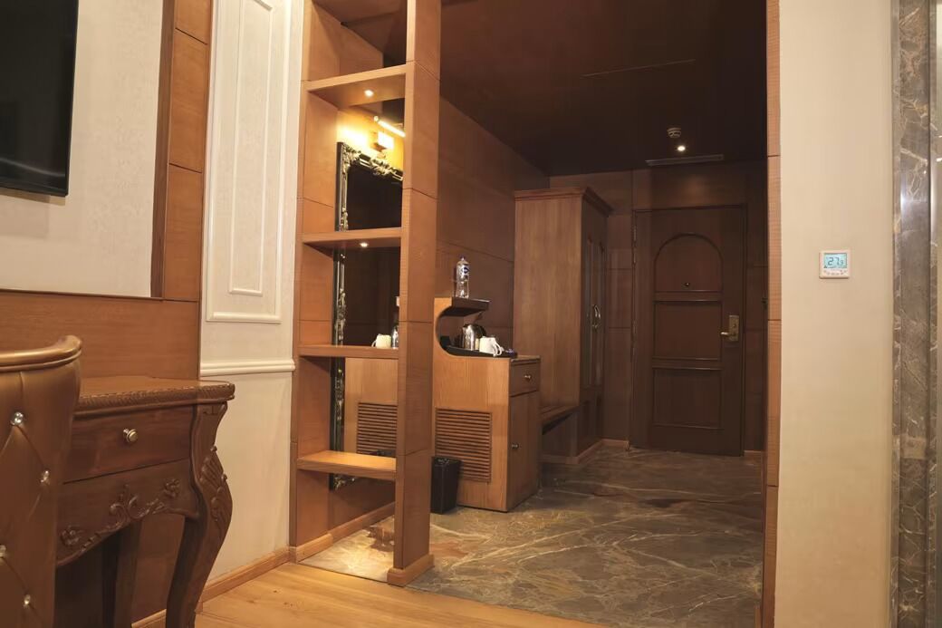 Quarto club, vista para o jardim | Parte interna