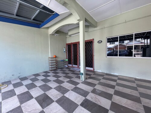 Stay&Smile Bintulu Homestay