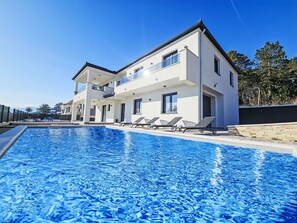 A heated pool - Villa Budimir by Interhome (Imotski)