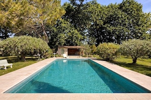 Alberca al aire libre