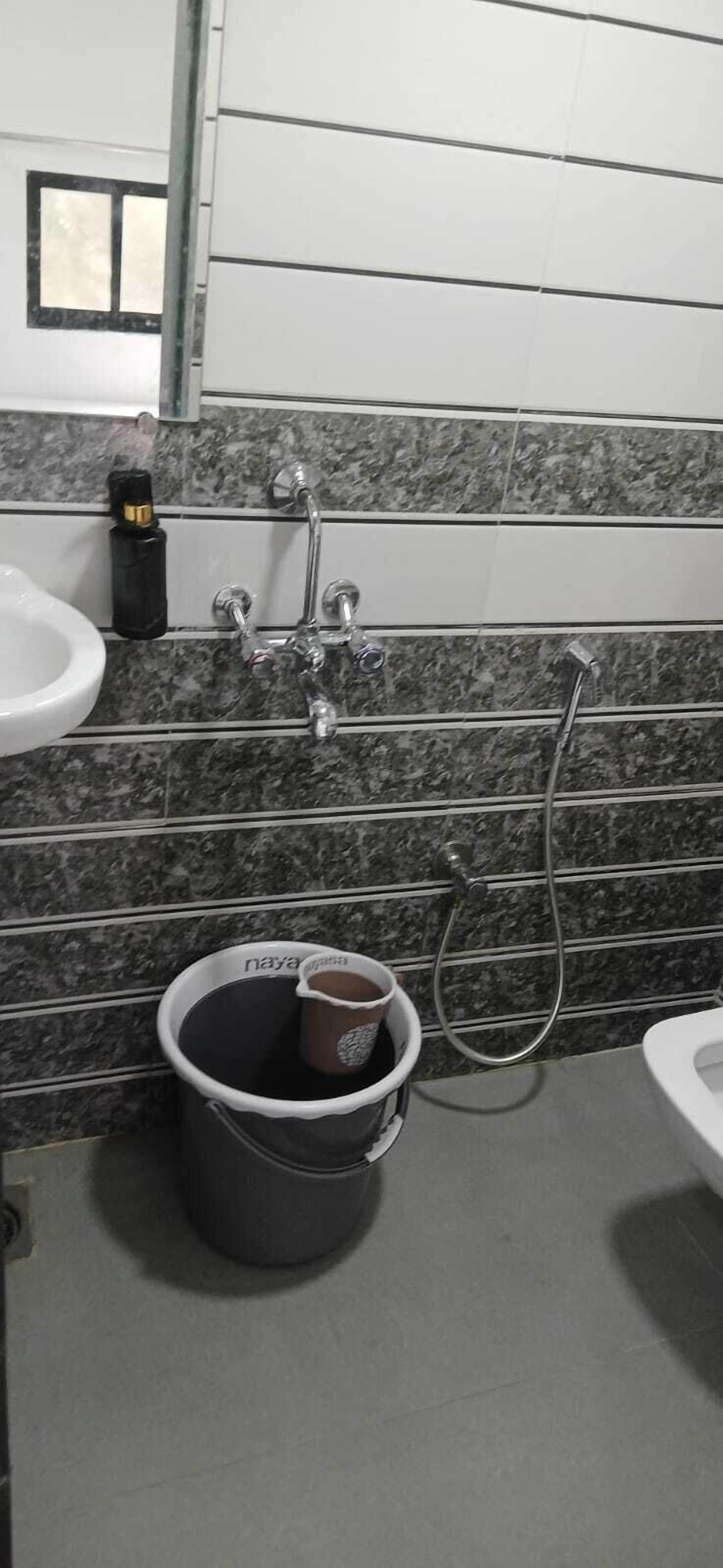 双人房, 城市景观 | 浴室 | 毛巾