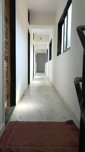 Lobby - Hotel RR Residency (Mumbai)