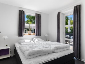 4 bedrooms, Internet - "Merrit" - 280m from the sea by Interhome (Humble)