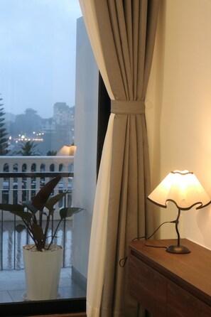 Habitación familiar, balcón, vistas al valle | Wifi gratis