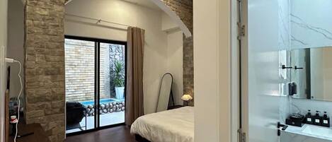 Double Room, Courtyard View | Free WiFi