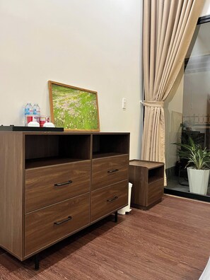 Double Room, 1 King Bed, Balcony