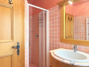Casa | 3 quartos, acesso à internet de alta velocidade