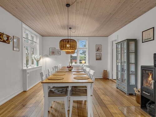 "Hanni" - 600m from the sea by Interhome