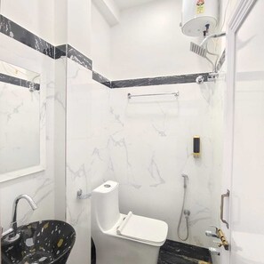 Slippers, towels, soap, shampoo - NEW RUBI RESTAURANT CUM BAR AND LODGE  (Burdwan)