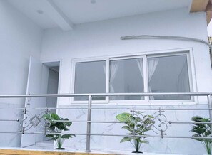 객실 내 금고, 책상, 무료 WiFi