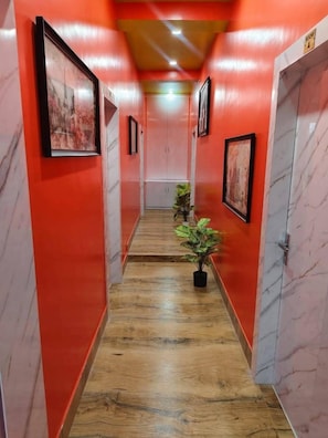 Exterior - NEW RUBI RESTAURANT CUM BAR AND LODGE (Burdwan)