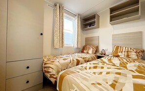 Chalet | 2 kamar tidur dan dilengkapi dengan perabotan berbeda-beda