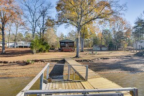 Rumah (4 Bedrooms) | Interior