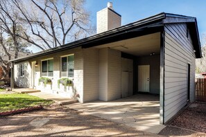 House (3 Bedrooms) | Interior - Near NAU & Dtwn! Kid-friendly Flagstaff Retreat (Flagstaff)