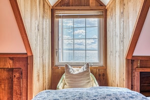 House (2 Bedrooms) | Interior - 2 BR Beachfront Cottage w/ Grill & Expansive Deck (Point Roberts)