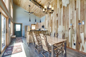 Rumah (2 Bedrooms) | Interior