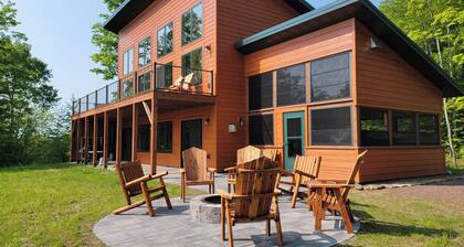Million Dollar View! Whitecap Mtns Ski Resort Home