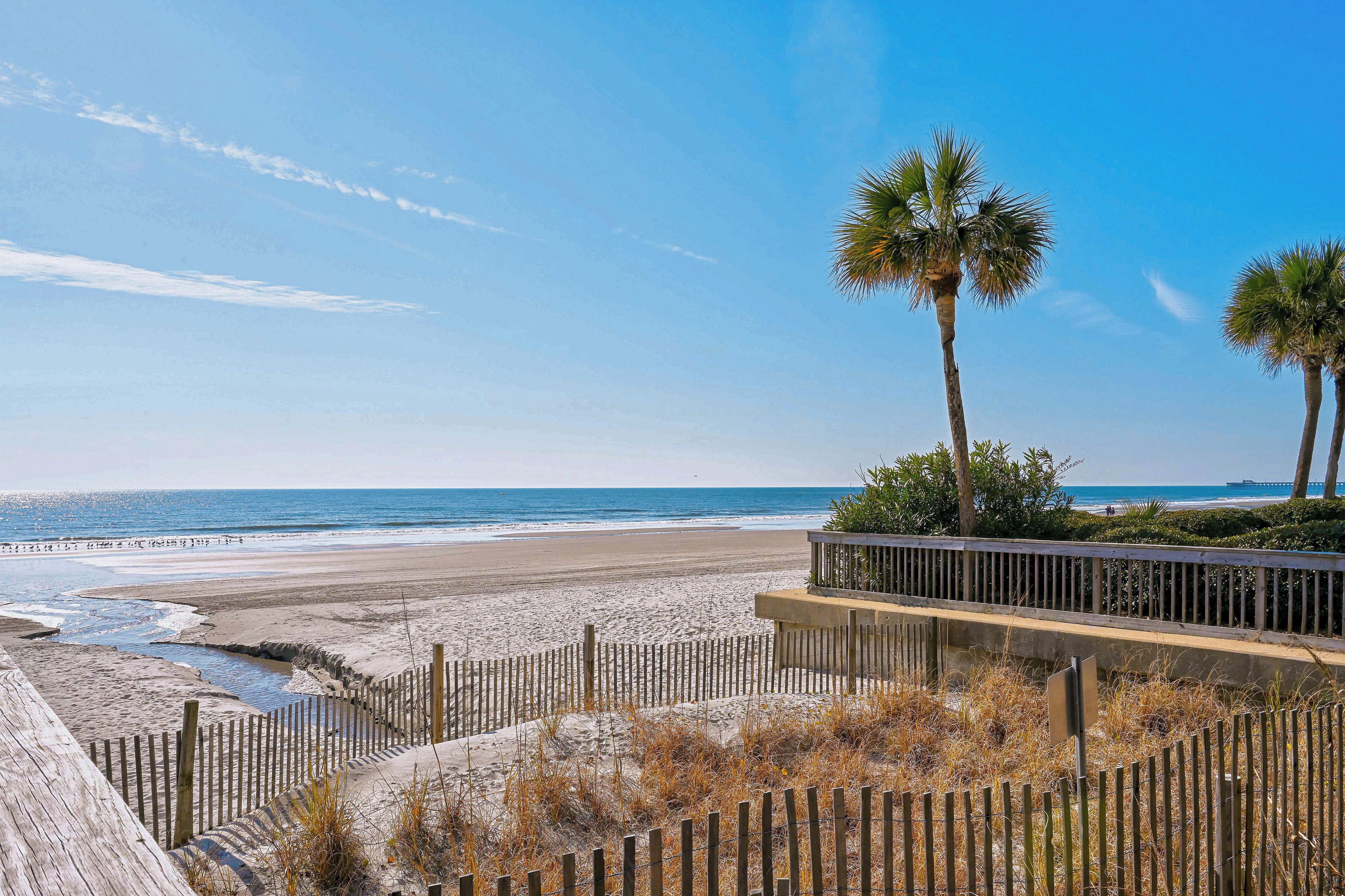 Apartment (3 Bedrooms) | Front of property