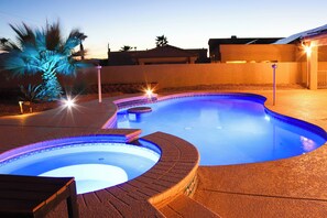House (3 Bedrooms) | Front of property - Private Pool, Spa! Updated Home Near London Bridge (Lake Havasu City)