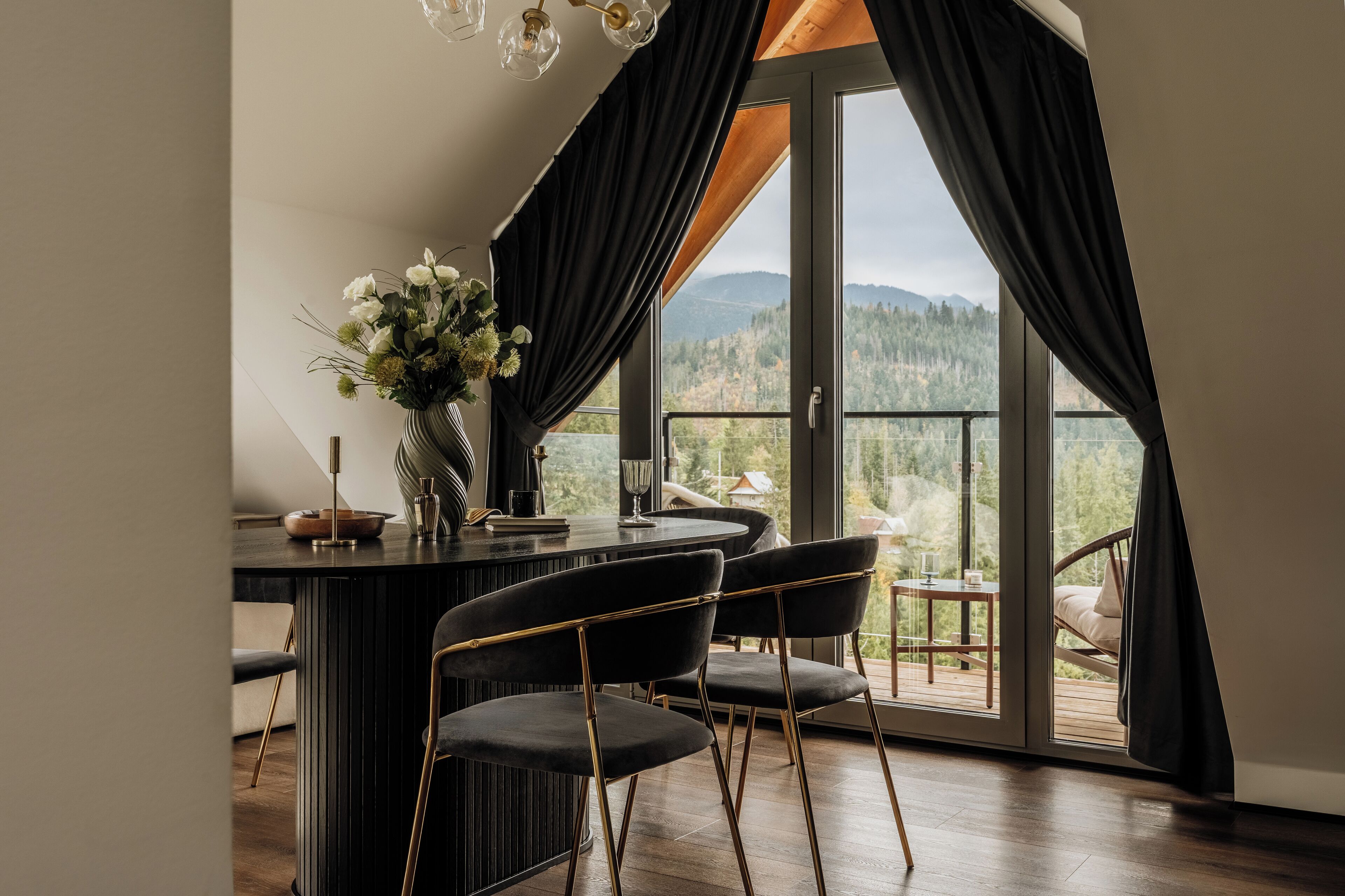 Family Apartment | Mountain view