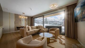 Exclusive Apartment, 3 Bedrooms, Hot Tub, Mountain View | Mountain view