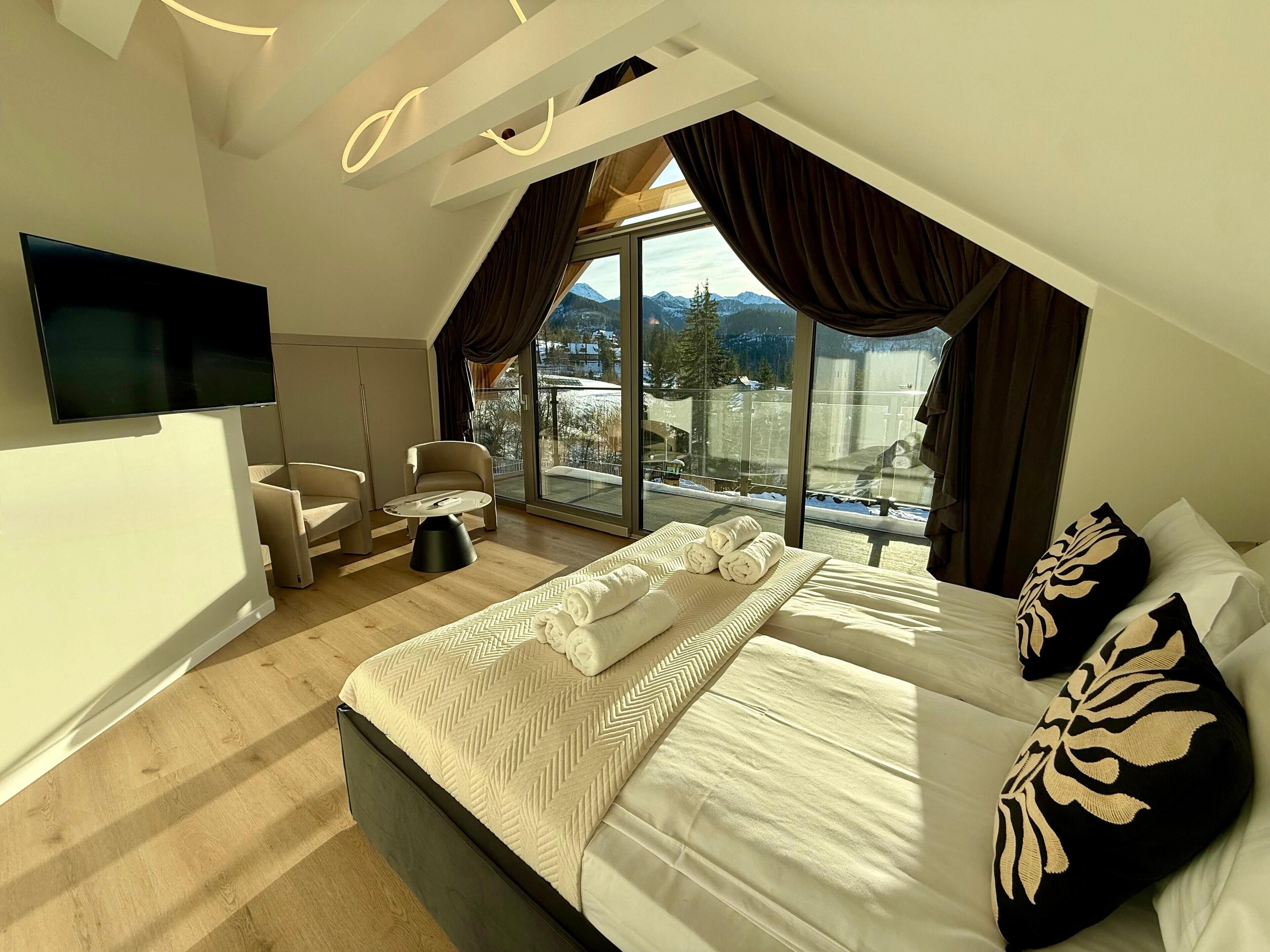 Luksustalo, 4 makuuhuonetta, parveke, vuoristonäköala | Silitysrauta/-lauta, ilmainen Wi-Fi