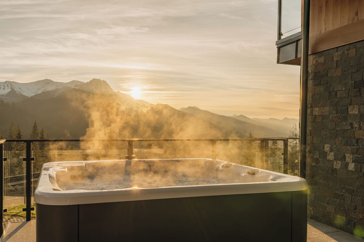 Luxury-Chalet, 4 Schlafzimmer, Whirlpool, Bergblick | Eigener Whirlpool