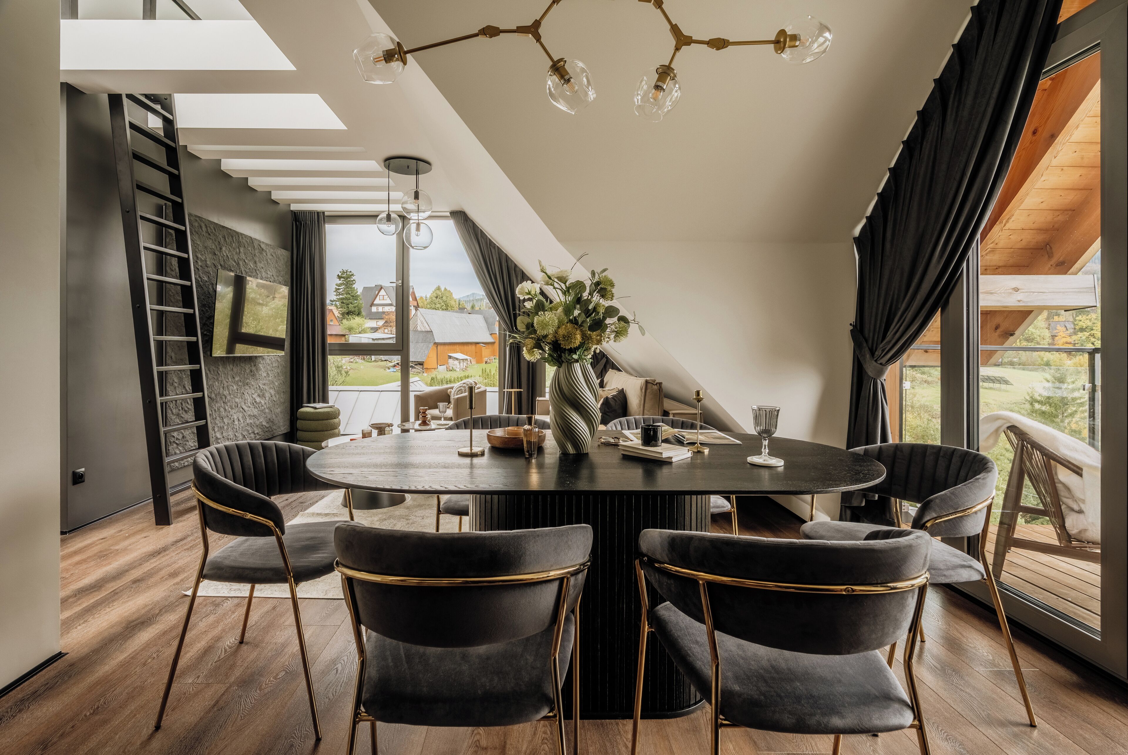 Apartamento familiar | Ropa de cama de alta calidad y decoración individual