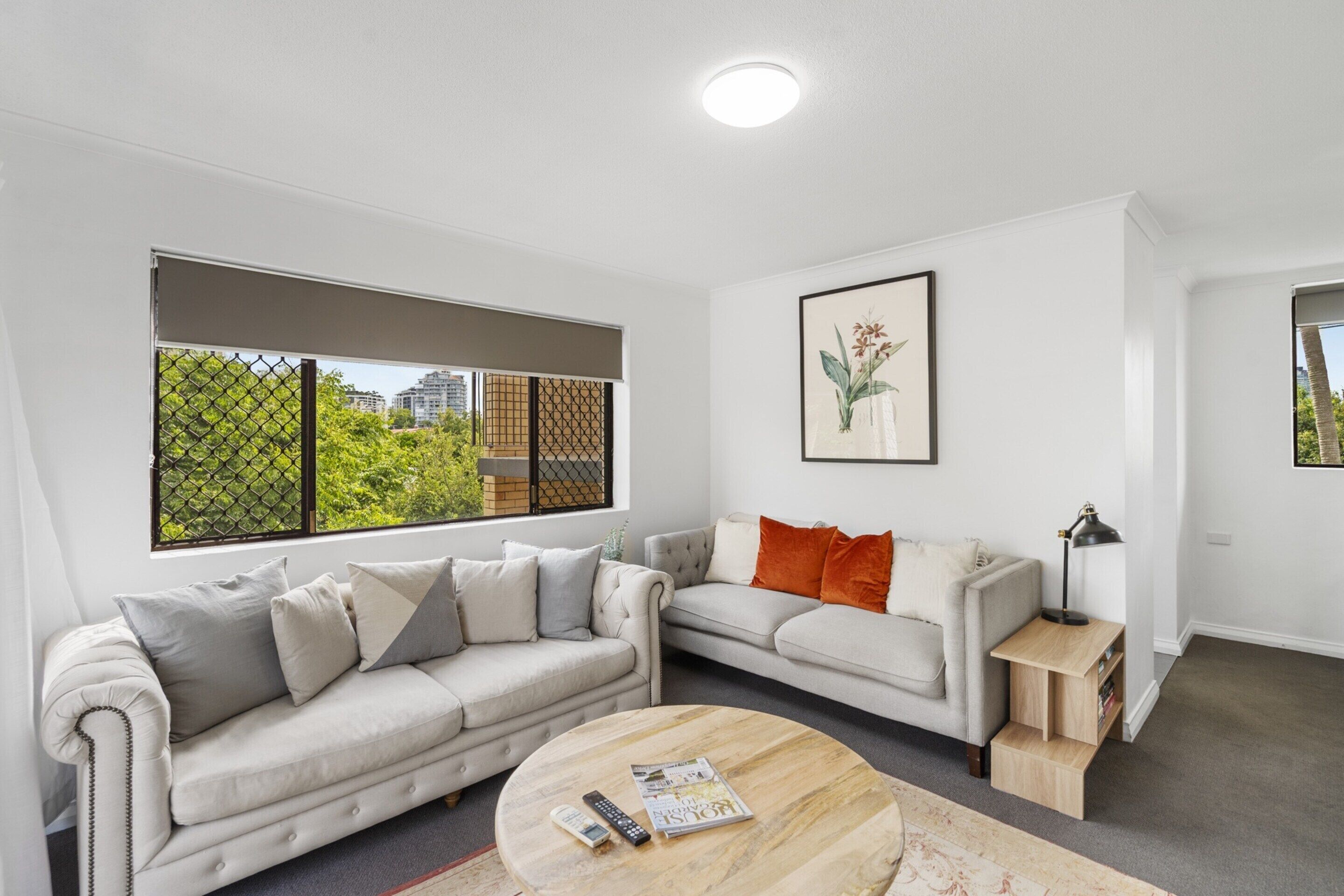 Apartment | Living room