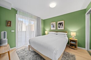 Huoneisto | 1 makuuhuone, kannettavalle tietokoneelle sopiva työtila, vuodevaatteet