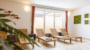 Unclassified image, 2 of 18, button - Cozy Vacation Home With Wellness Area (Sankt Georgen am Kreischberg)