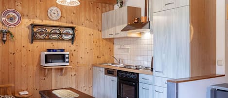 House | Private kitchen