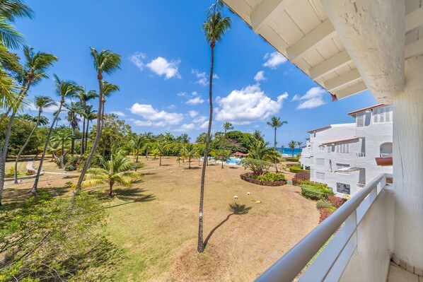 Apartment, 1 Bedroom | Property grounds - Glitter Bay Estate 314 1 Bedroom Apts (Holetown)