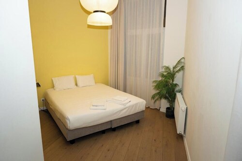 Studio 1 Cosy Avenue Louise
