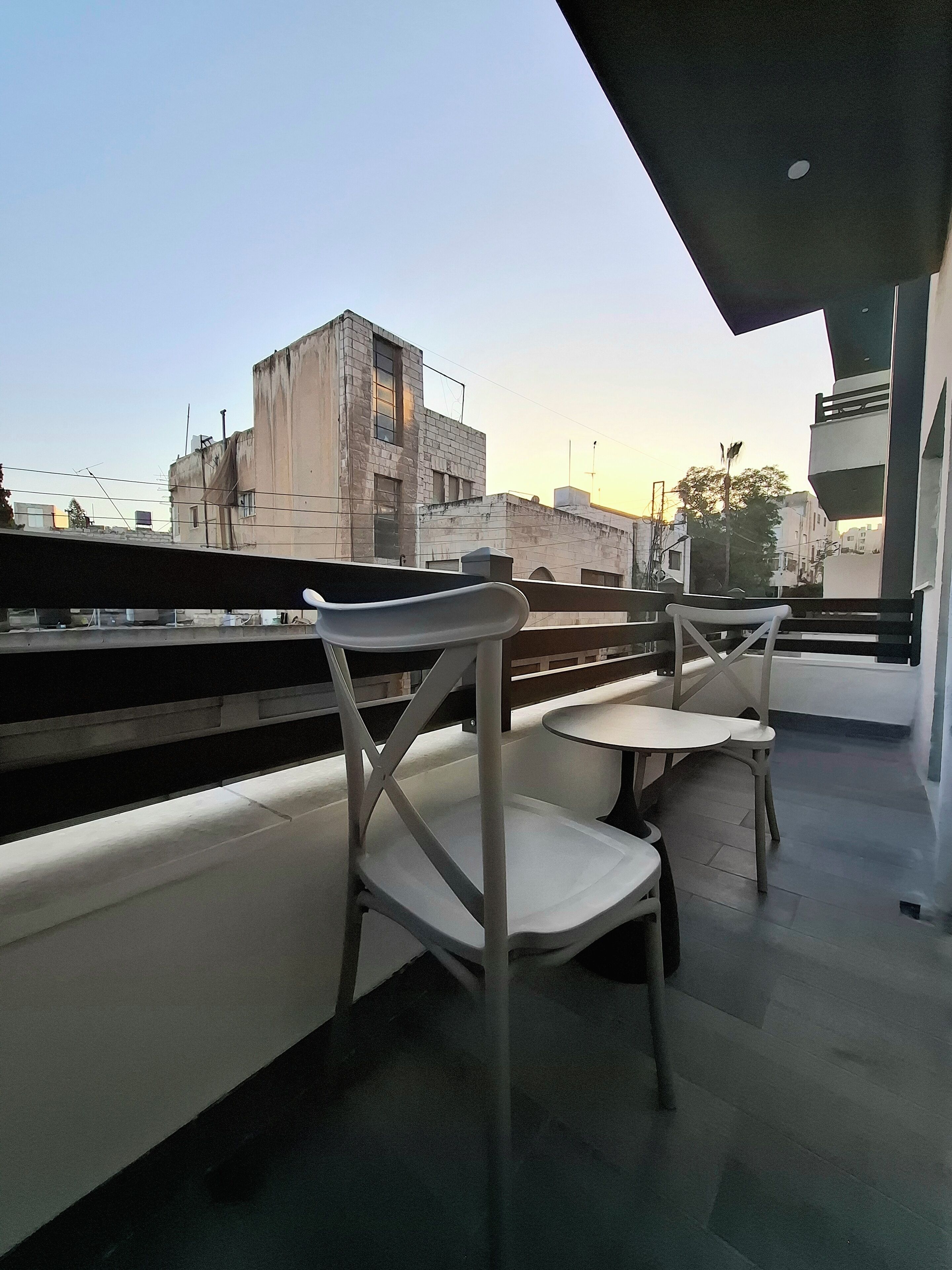 Junior-Suite, Balkon, Stadtblick | Unterkunftsgelände