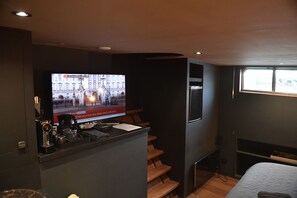 1 bedroom, WiFi, bed sheets - EUPHRATE HOUSEBOAT Kelly's room (Amsterdam)