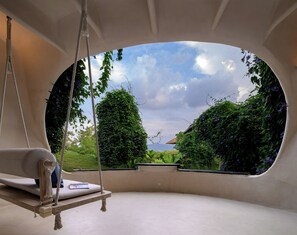 Desk, free WiFi - Swastik Luxury Wellbeing Sanctuary (Pune)