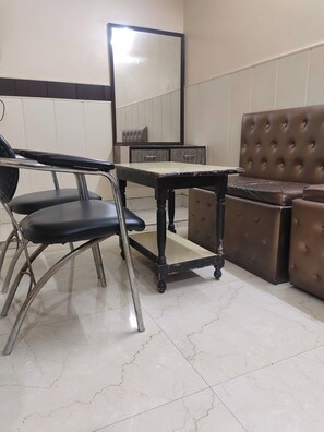 ห้องคลาสสิกดับเบิล | บริการอาหารในห้องพัก