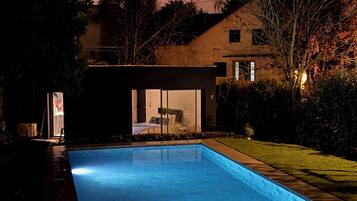 Piscine extérieure, piscine chauffée