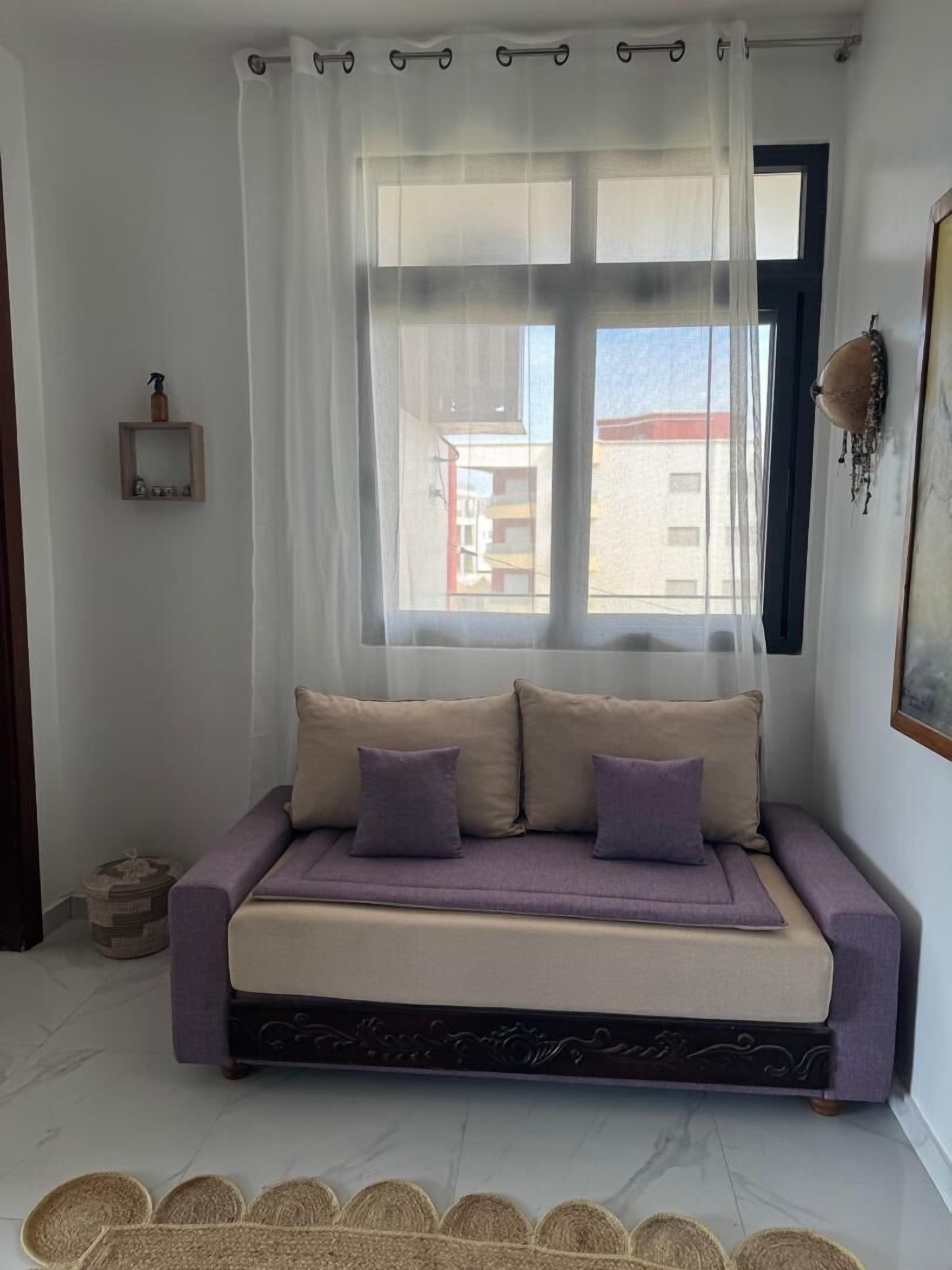 Comfort Apartment, 2 Bedrooms, Air conditioning, Sea View | Living area