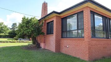 Apartment | Reception