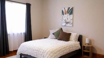 Căn hộ | 3 phòng ngủ, bộ trải giường