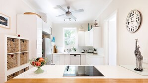 Unclassified image, 2 of 19, button - A Place to Unwind and Enjoy the Northern Beaches (Sydney)