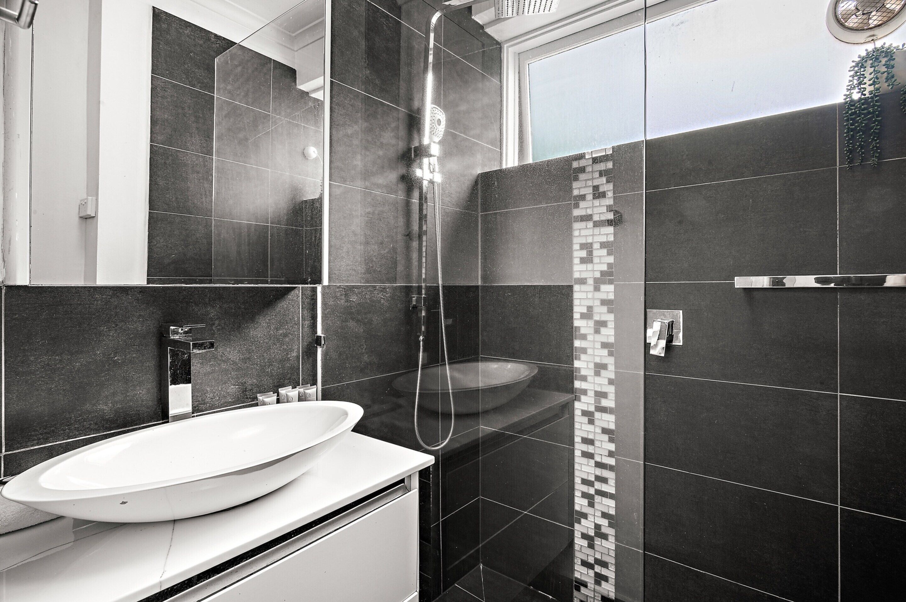 Apartment | Bathroom