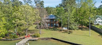 New! Daydream Believer is a 4BR, 2.5BA Lake Martin home that is PET FRIENDLY!