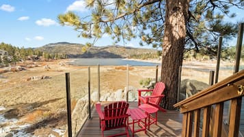 Signature House, 5 Bedrooms, Hot Tub, Lake View | Terrace/patio