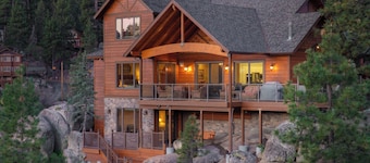 Boulder Cove Lakefront Estate