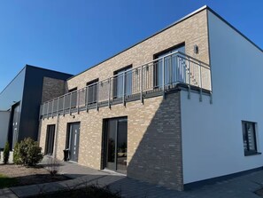 Exterior - A & B Apartment u. Zimmervermietung eGbR (Tornesch)