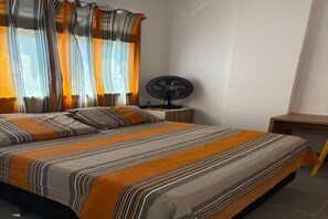 1 chambre, accès Internet, draps fournis