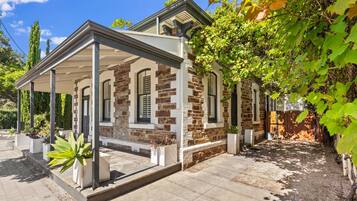 Apartment | Exterior